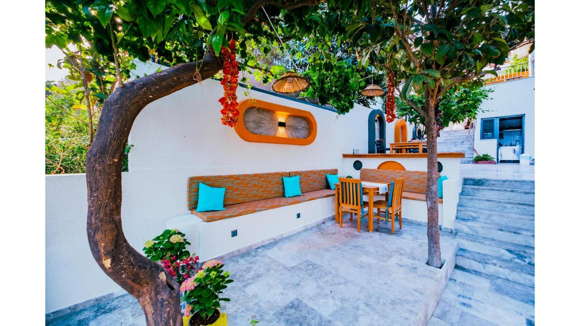 Sardunya Andifli Otel Каш Екстериор снимка