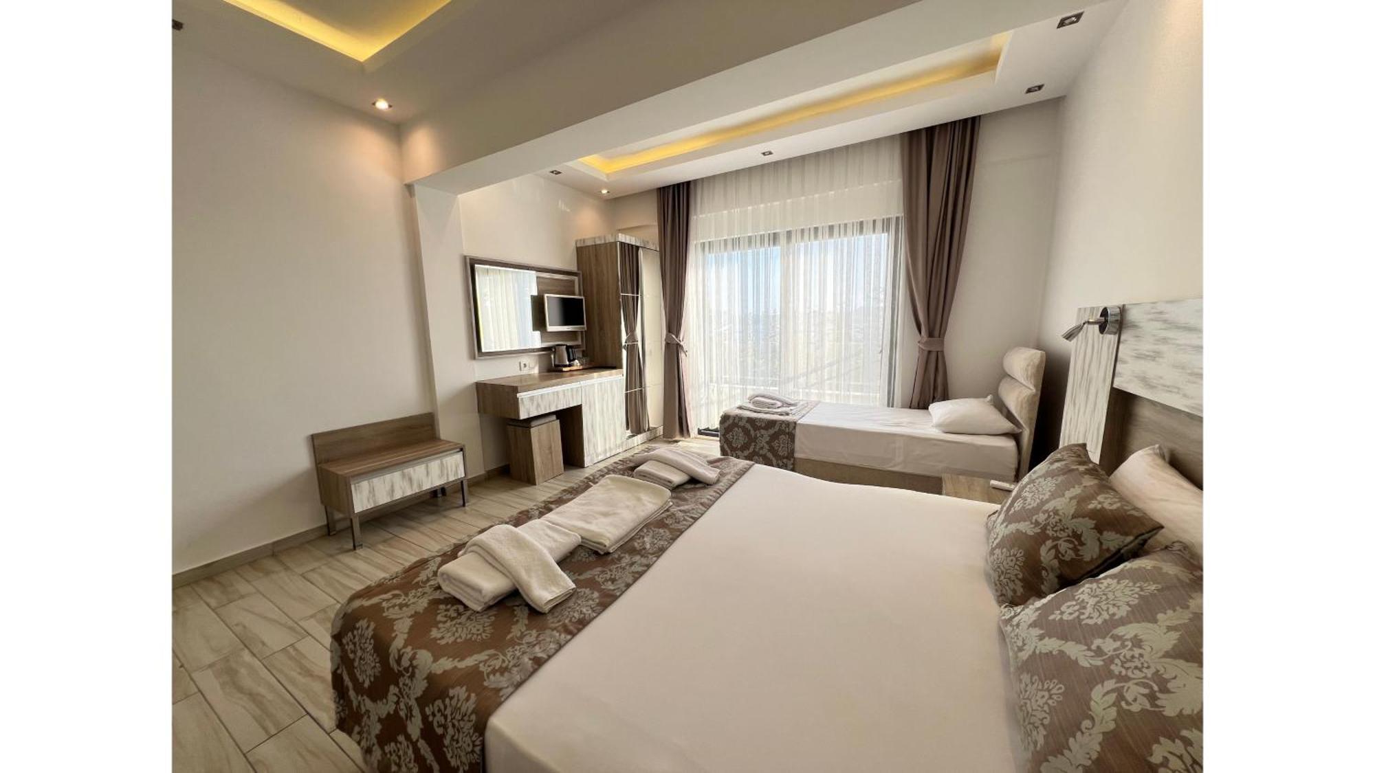 Sardunya Andifli Otel Каш Екстериор снимка