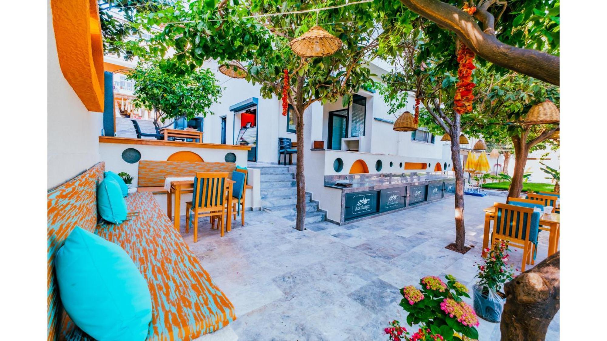 Sardunya Andifli Otel Каш Екстериор снимка